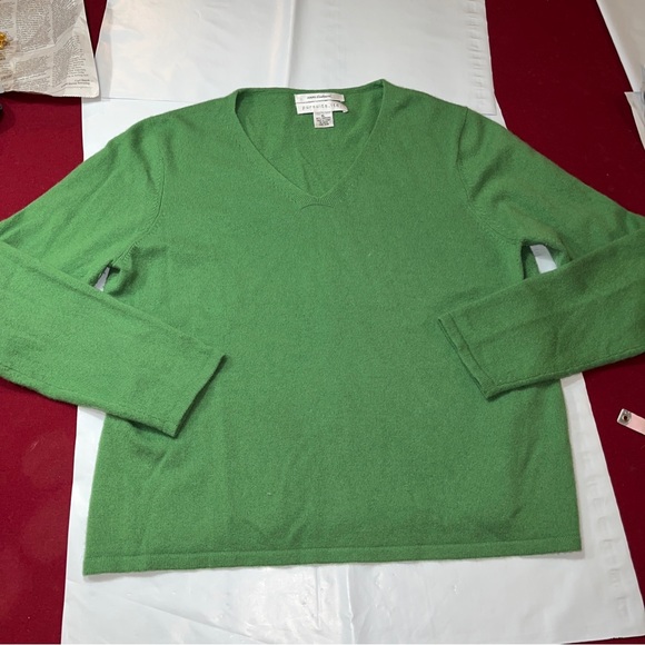 pursuits ltd Sweaters Xl Green Cashmere V Neck Sweater Womens Kelly